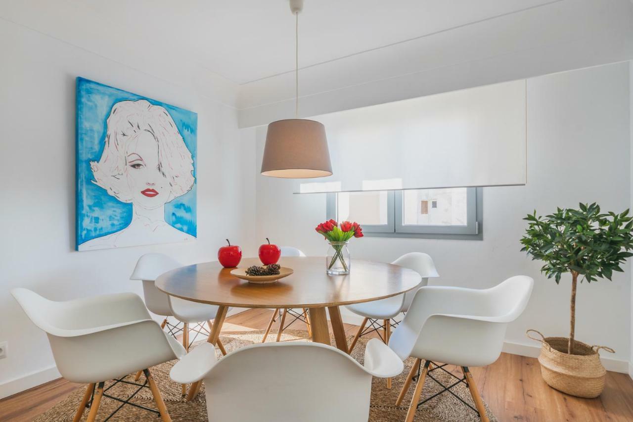 Mariners Apartment